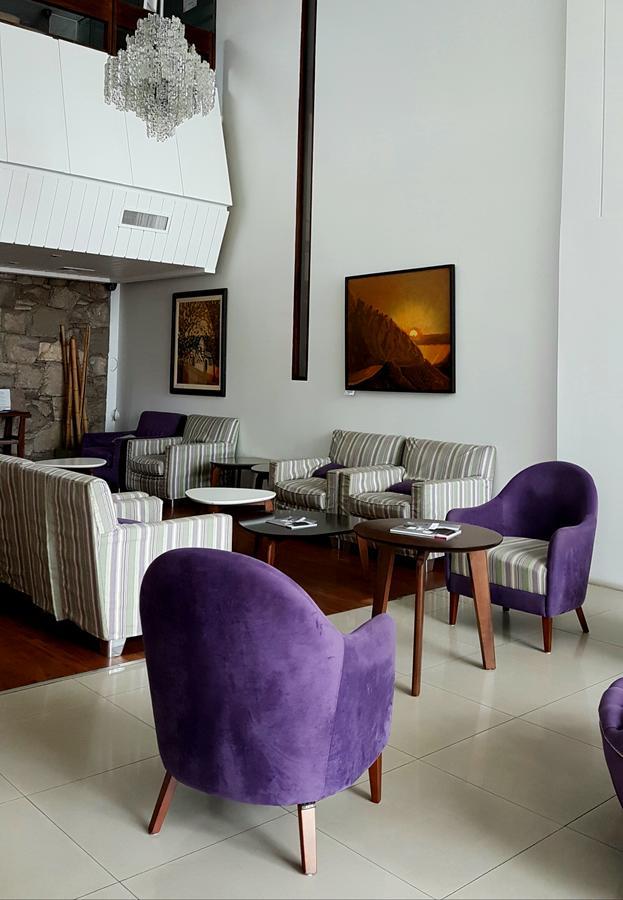 Plaza Hotel 라리오하 외부 사진